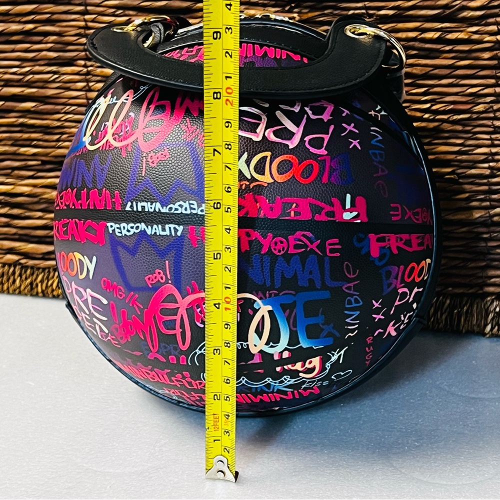Graffiti Basketball Handbag  New Purse - Picture 10 of 11